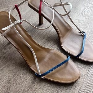The row sandals